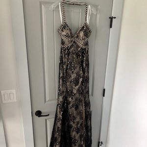 Prima Donna Gown - Lace Black/Nude - Hand Swen - 6